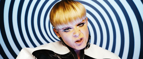 tumblr_mo8y9cqBX41qlrey0o1_500